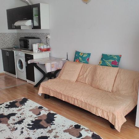 Sea Apartment Burgas Esterno foto