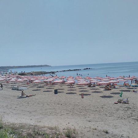 Sea Apartment Burgas Esterno foto